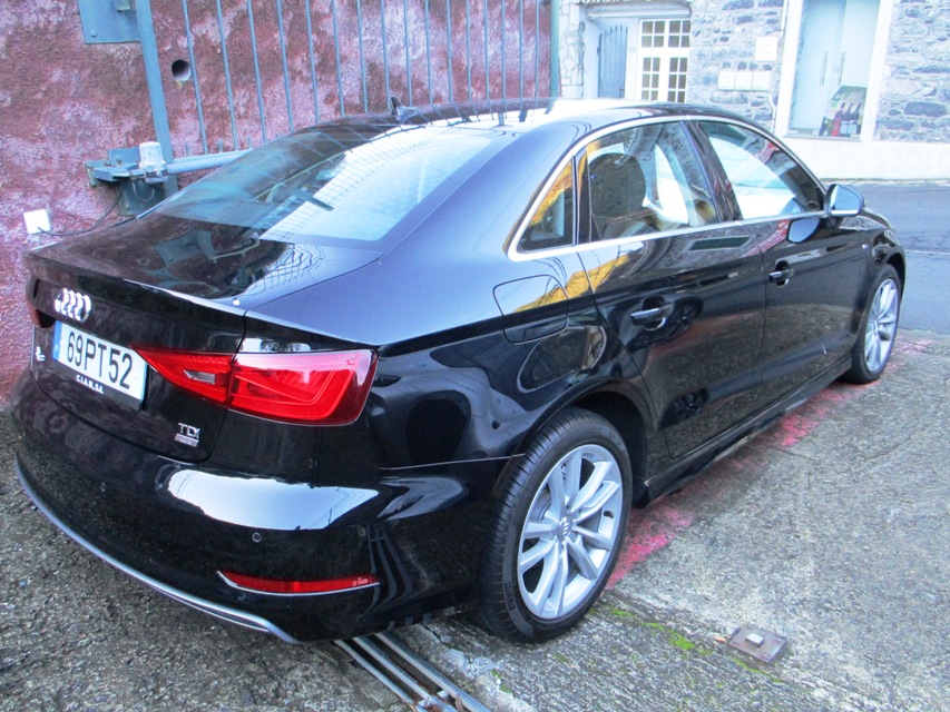 Audi A3 LIMOUSINE