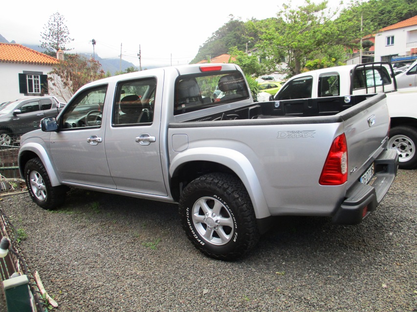 Isuzu D-MAX
