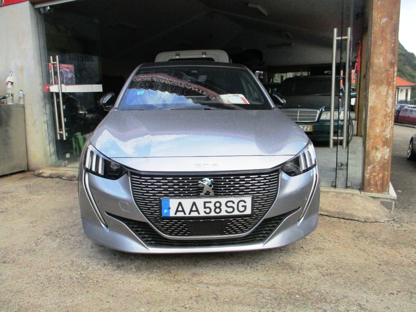 Peugeot 208 136 CV