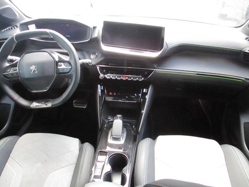 Peugeot 208 136 CV