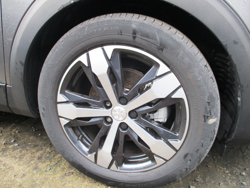 Peugeot 5008 7LUG