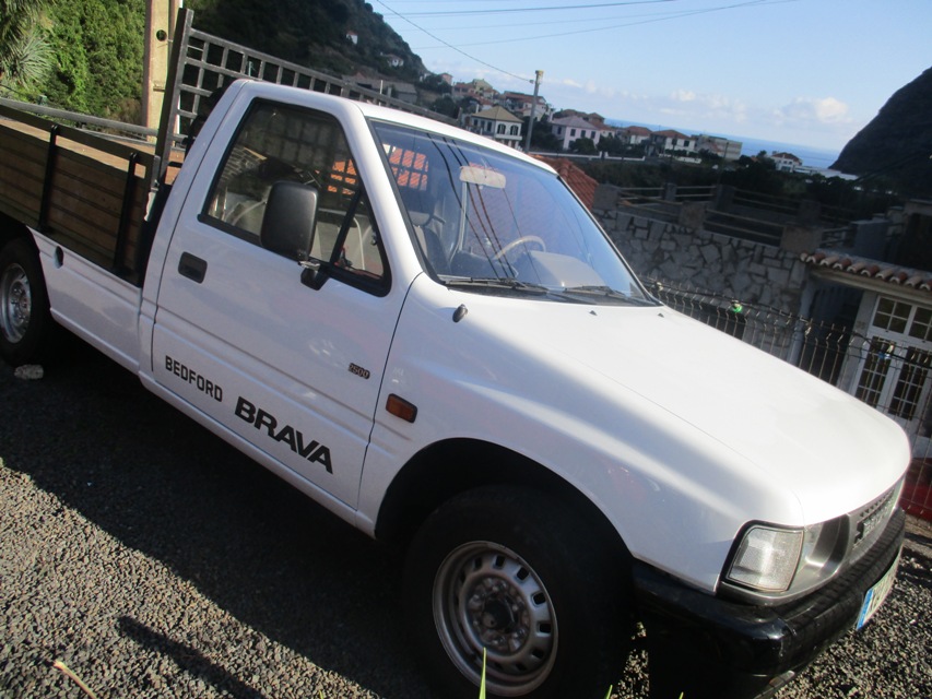 Ford BEDFORD BRAVA